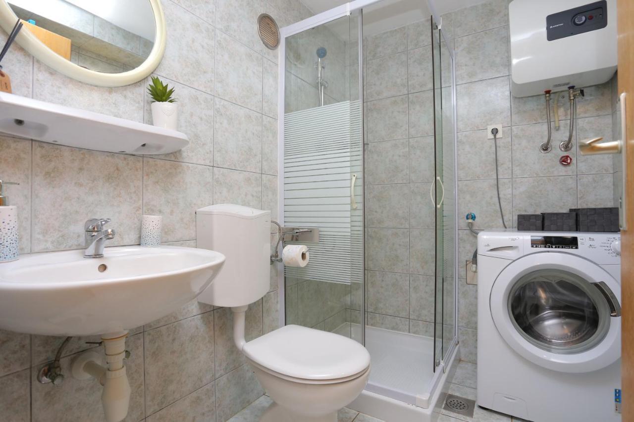 Holiday House With A Parking Space Brela, Makarska - 788 Екстер'єр фото